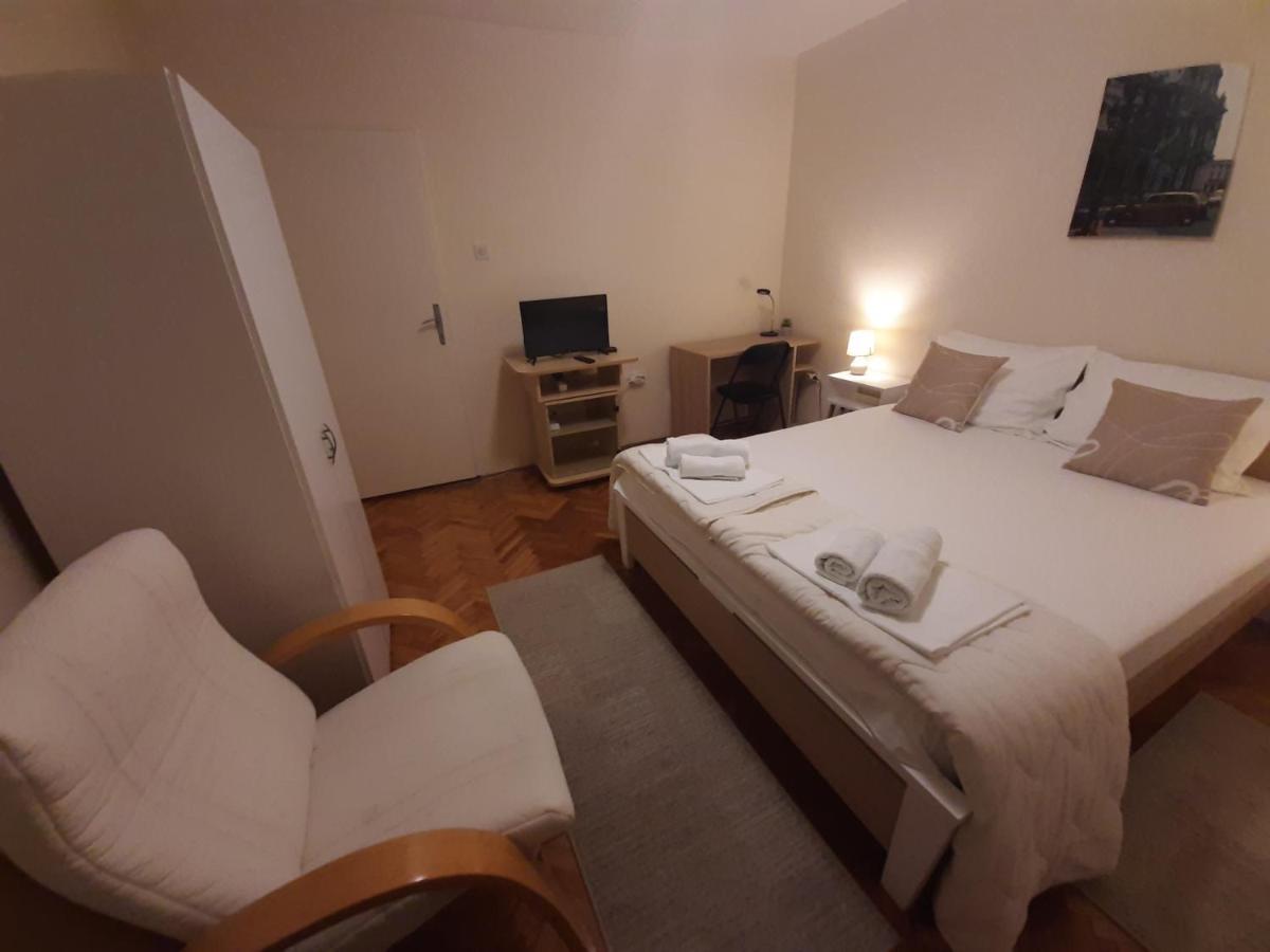 Haus Apartman Zajecar M&L Екстер'єр фото