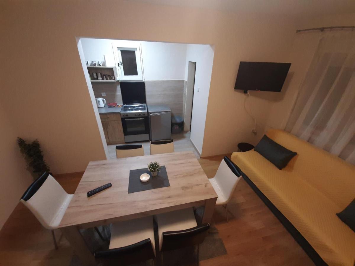 Haus Apartman Zajecar M&L Екстер'єр фото