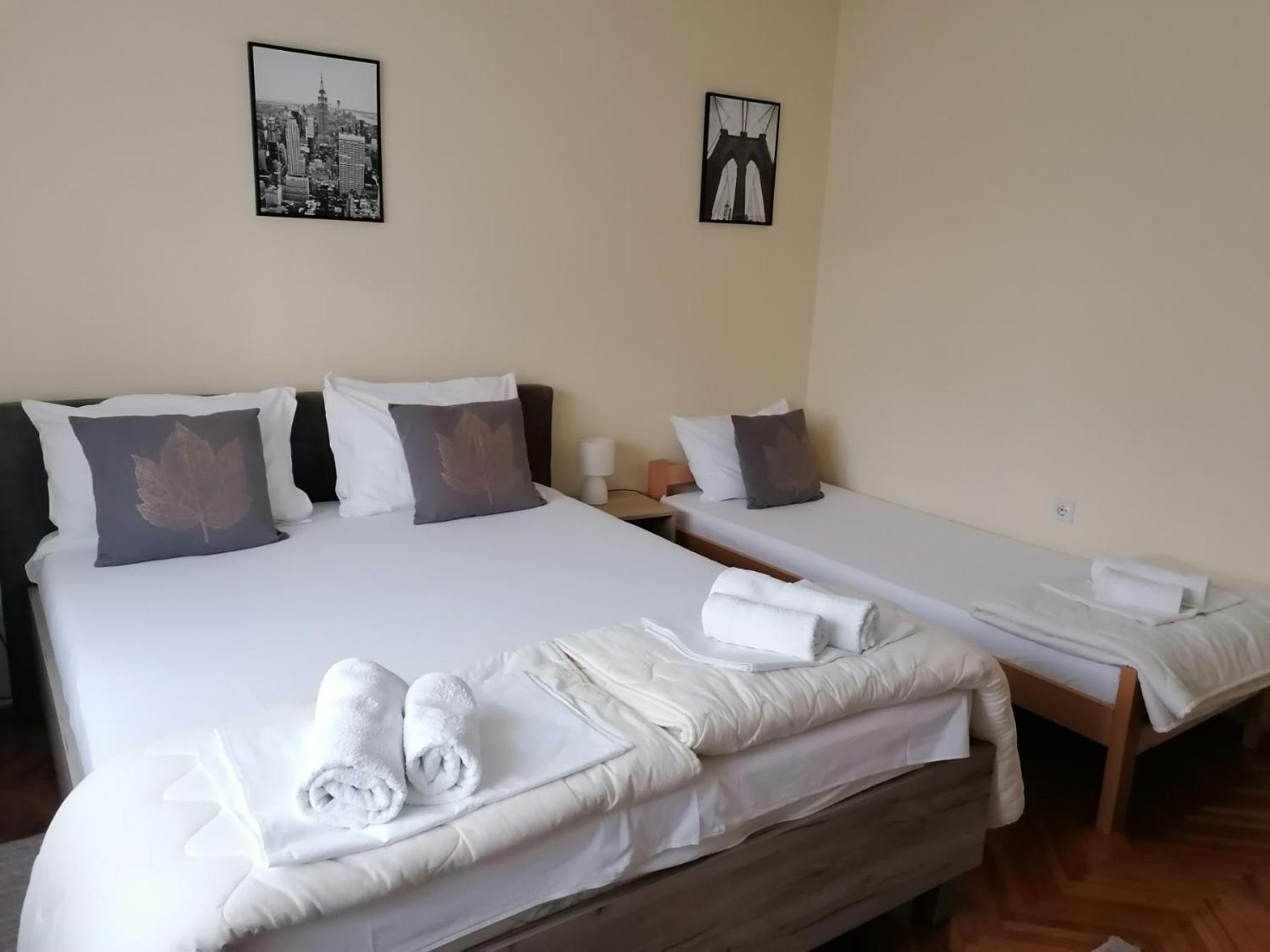 Haus Apartman Zajecar M&L Номер фото