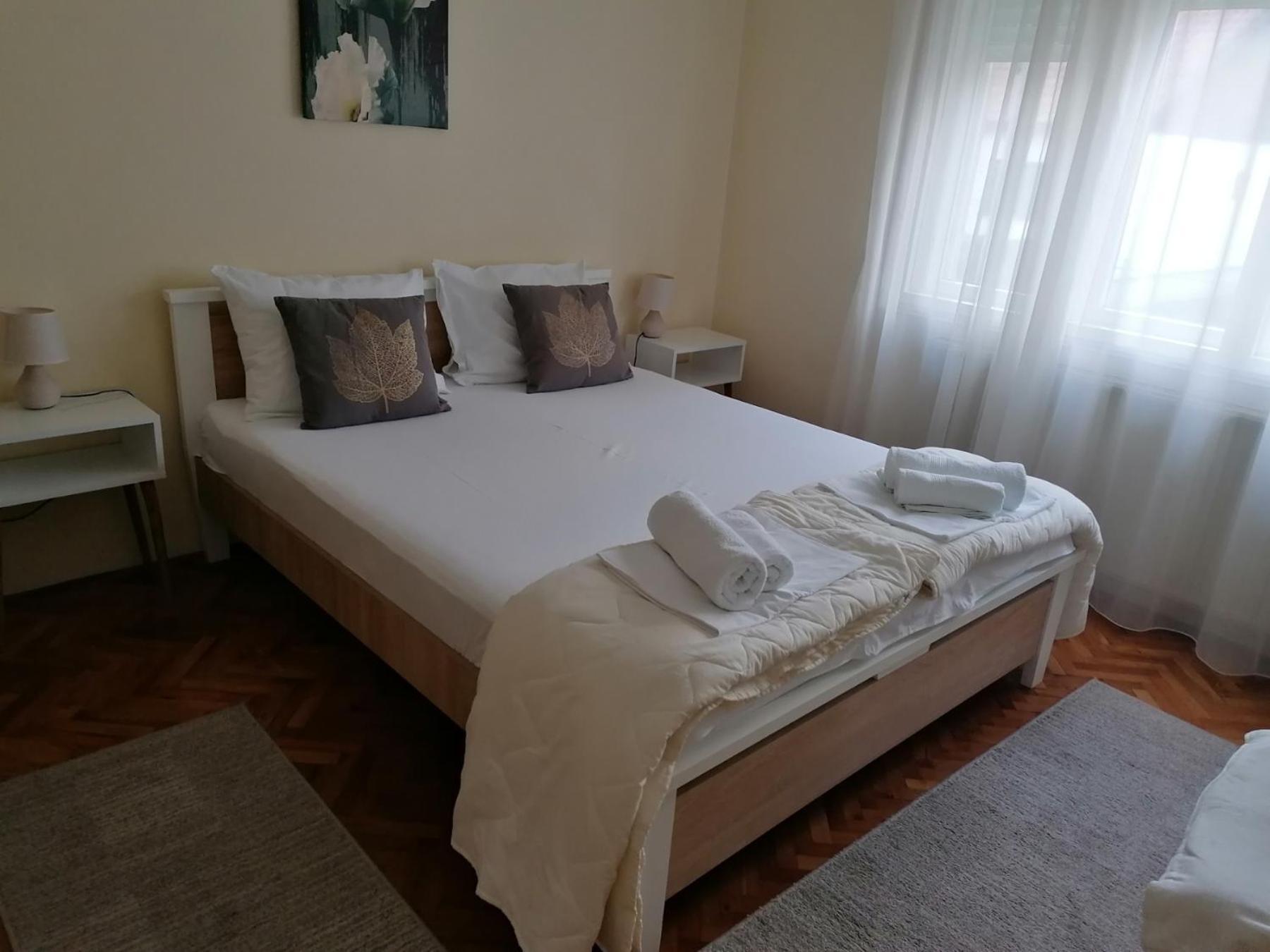 Haus Apartman Zajecar M&L Номер фото
