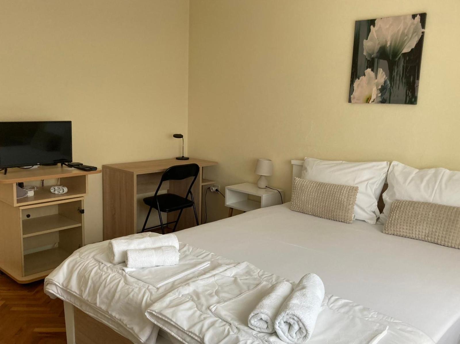 Haus Apartman Zajecar M&L Номер фото