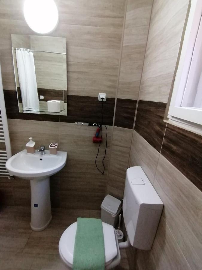 Haus Apartman Zajecar M&L Екстер'єр фото